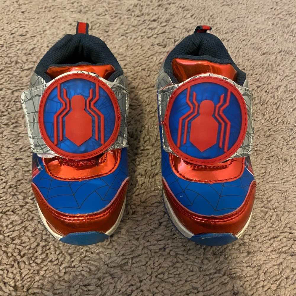 Toddler boy Spider-Man shoes size 9
